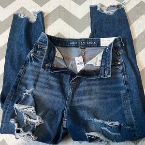 American Eagle Mom Jeans